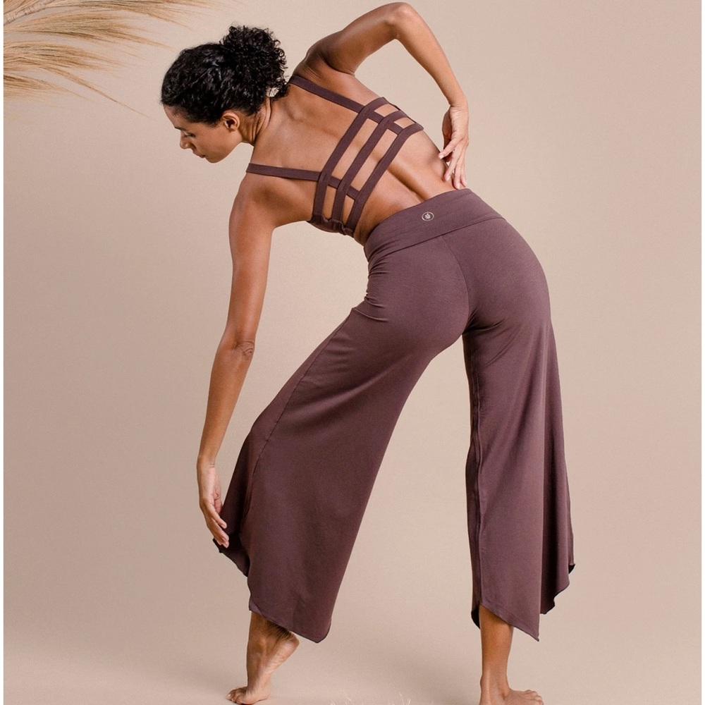Indigo Luna yoga pants